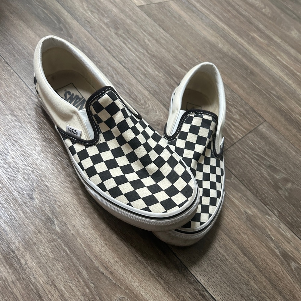 Vans Classic Slip Ons Black/White size W10/M8.5